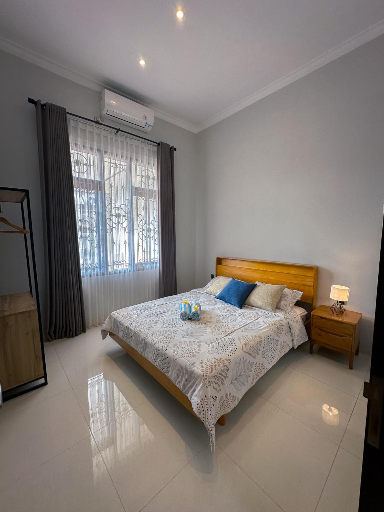 Hening Pool Residence Purwokerto Exterior photo