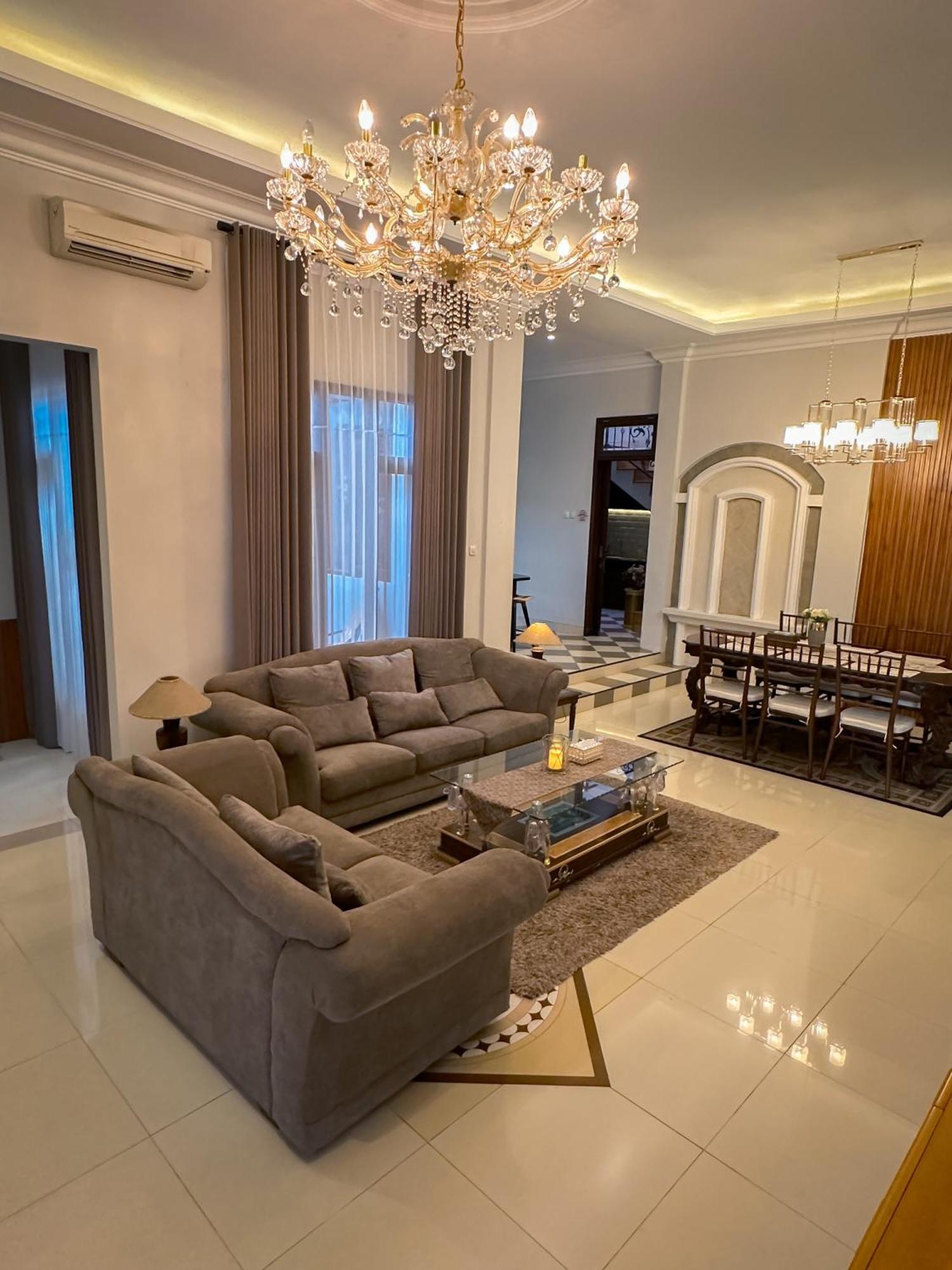 Hening Pool Residence Purwokerto Exterior photo